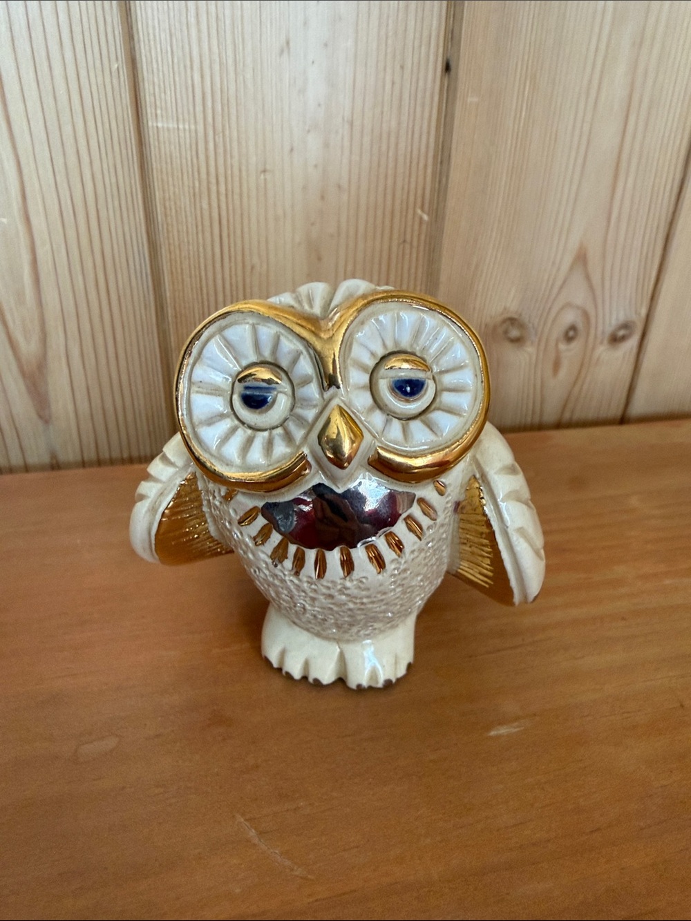 Artesania Rinconada Owl Figurine